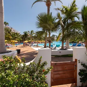  Apartment 1 Bed Near The Pool Spain